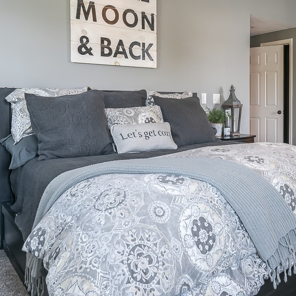 Pottery Barn Bedding Pottery Barn Jacquelyn Medallion Duvet Cover Poshmark